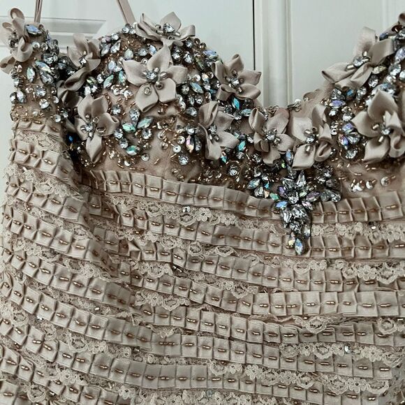 Terani Couture - Shimmering embellished beaded Strapless Sweetheart Short Dress - Picture 2 of 12